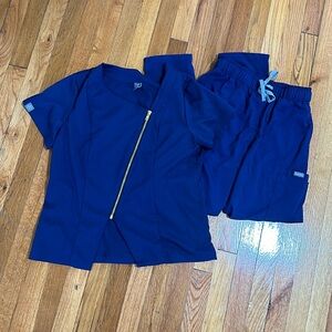 Brand New Navy Scrub Set Size Small